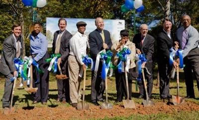 Ribbon-cutting at Elizabeth Heights Ribbon-cutting event for Elizabeth Heights