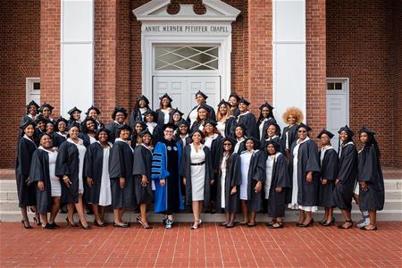 BennettGrads2020-Tw Bennett College graduating class 2020