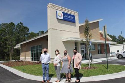 IMG_0062 Exterior of River City branch with staff