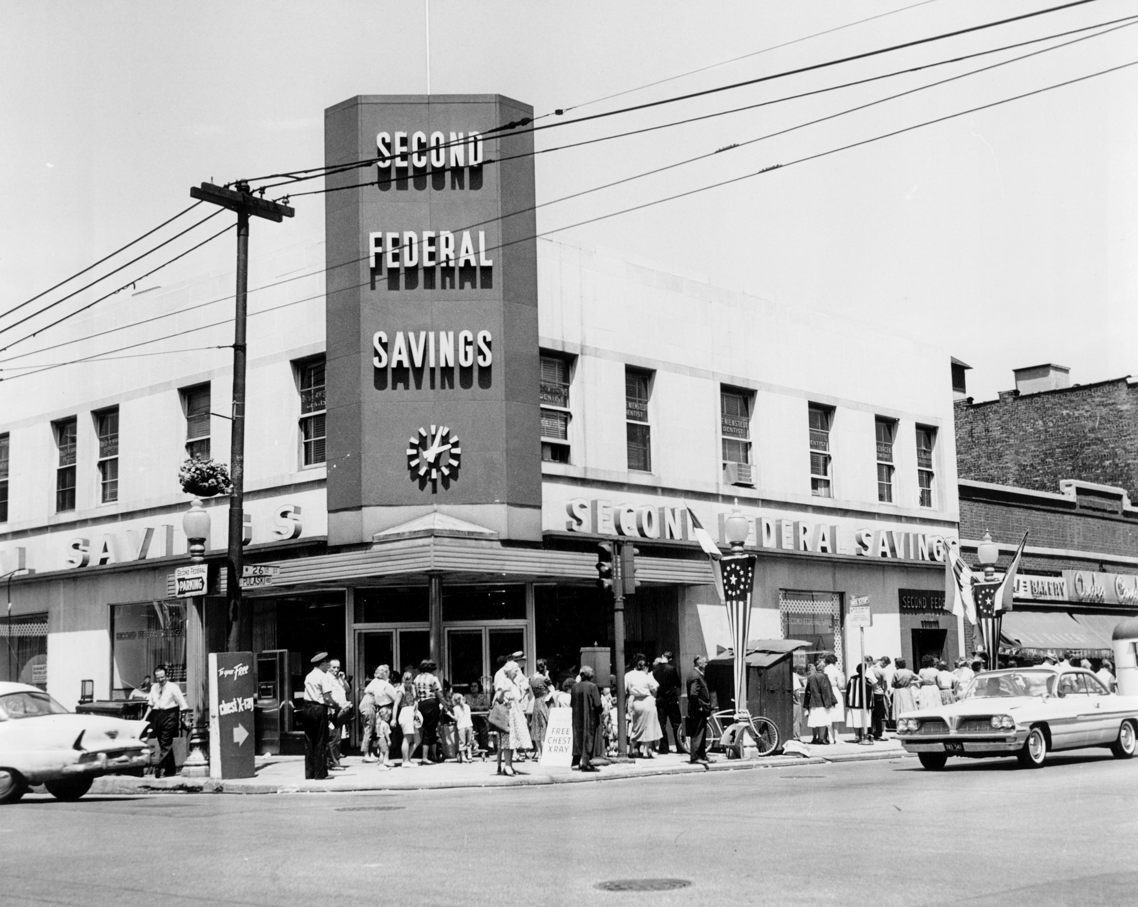 Second Federal Bank on the South Side of Chicago