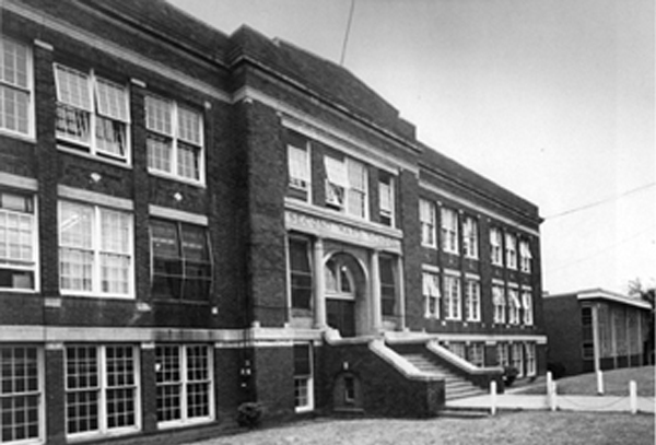 Second_Ward_High School building