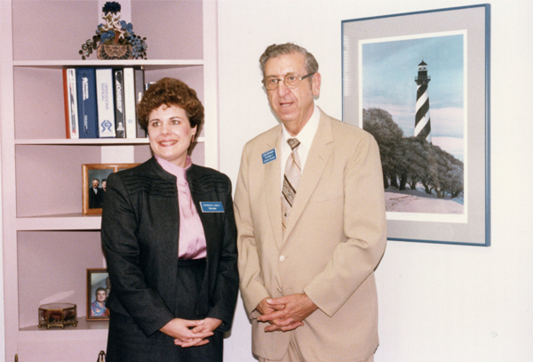Branch Manager Patty Lively w Board Member Russ Persinger